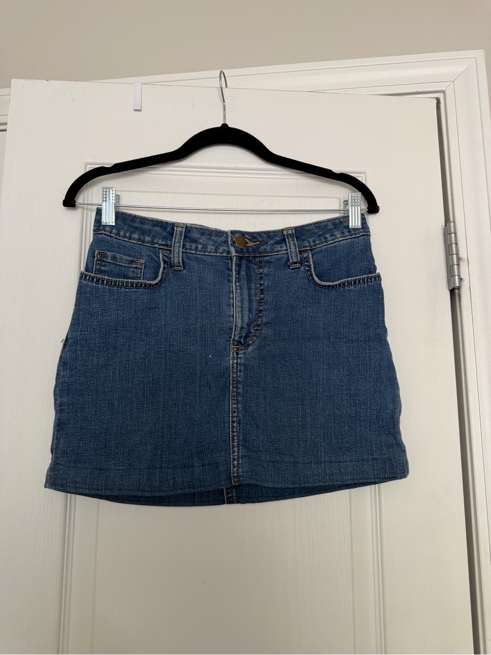 Lee blue denim mini skirt with pockets and built in shorts size S